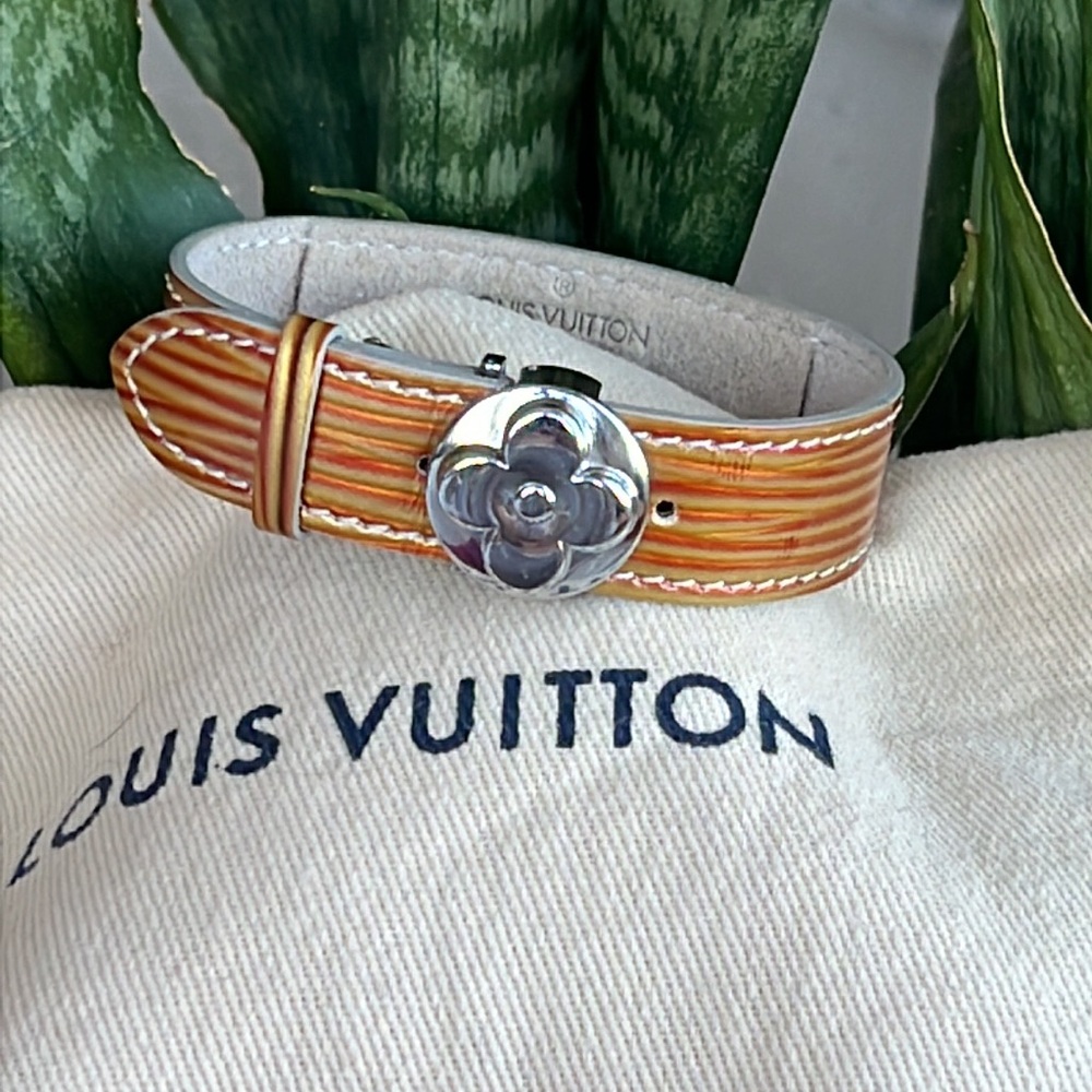 Louis Vuitton Leather Bracelet - Picture 3 of 9